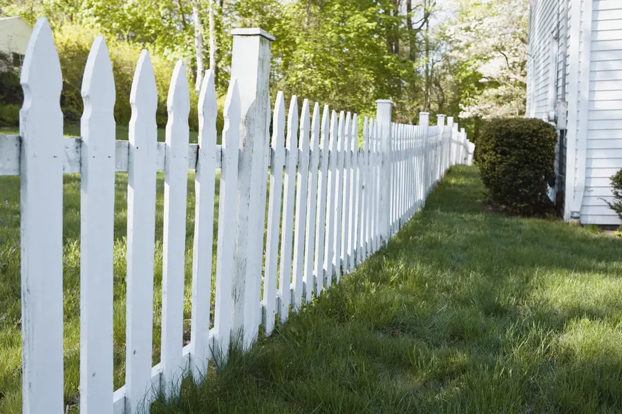 Common Issues During Wood Fence Installation Winder, GA Common Issues During Wood Fence Installation Winder, GA